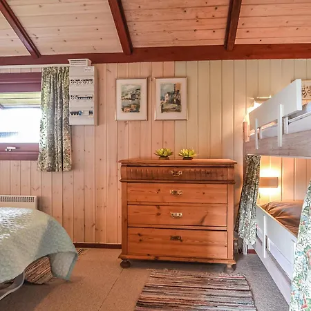 Vakantiehuis Stunning In Hvide Sande With Sauna Bjerregård